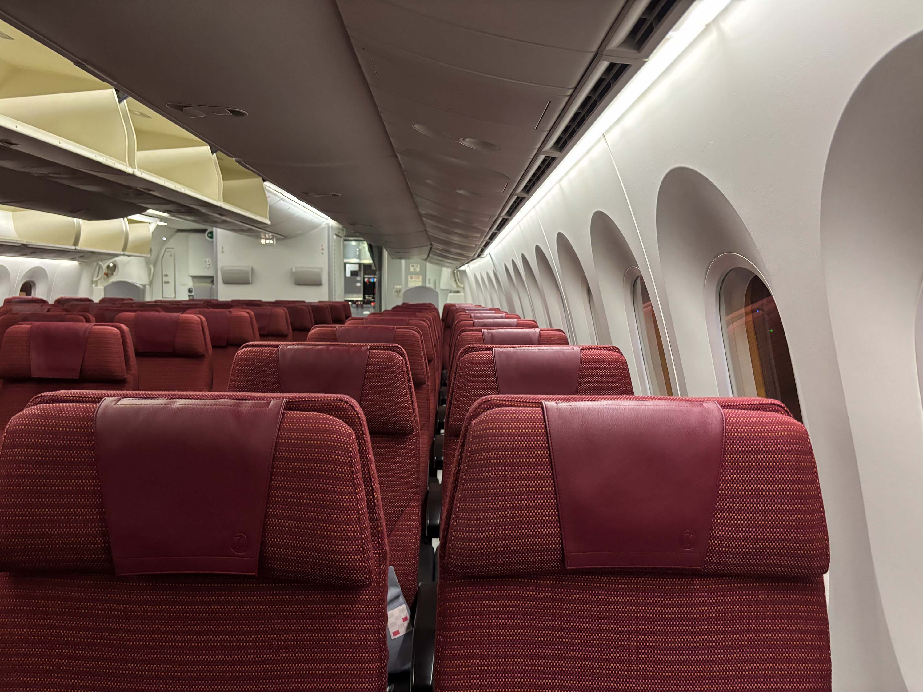 Review: Japan Airlines 787-8 Economy Class (CGK-NRT)