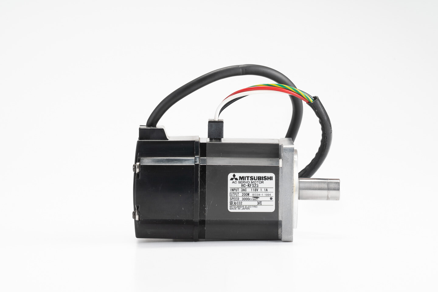 三菱 ACサーボモータ HC-KFS23 (ケーブルが短い・シャフトにキズ