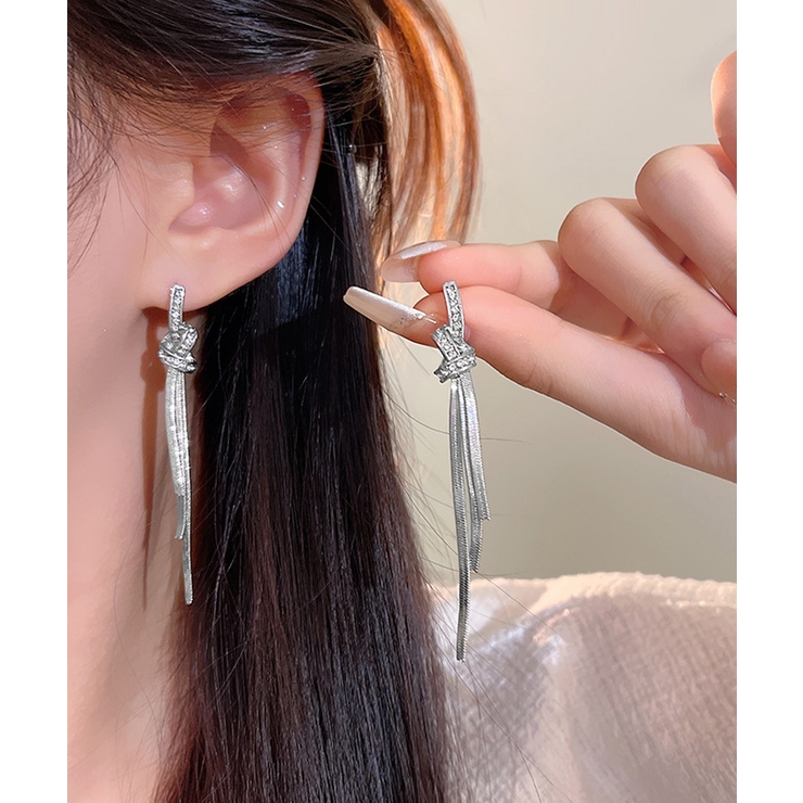 韓国風ロングチェーンピアス 揺れるピアス[品番：II000012648