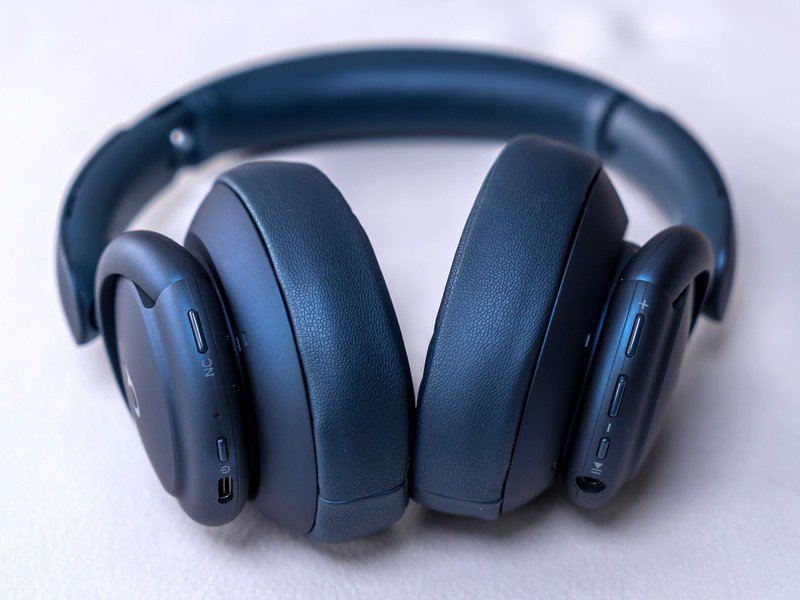 Anker Soundcore Q35 review: Familiar cans with some updates