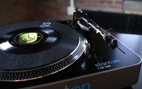 Stanton T.55 USB Turntable Review - Pros, Cons and Verdict | Top
