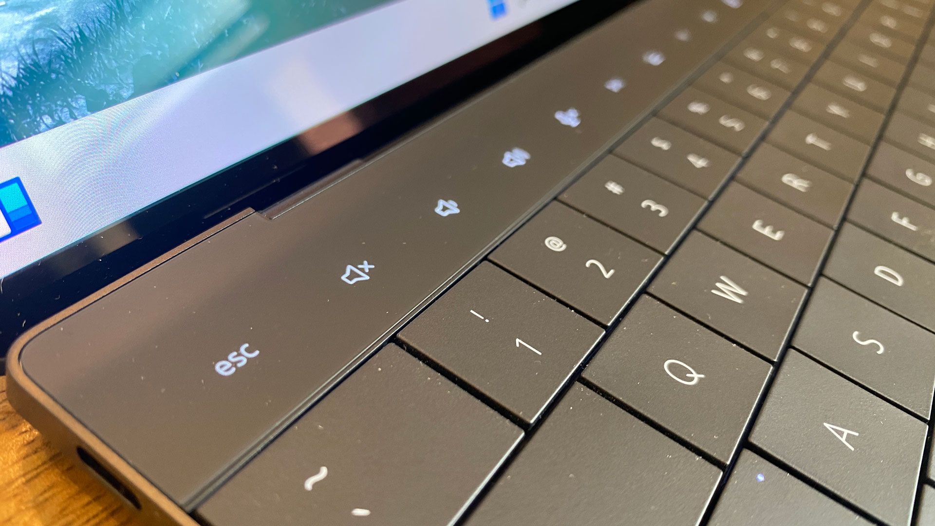 Dell XPS 13 Plus (9320) Review: Form and Capacitive Function