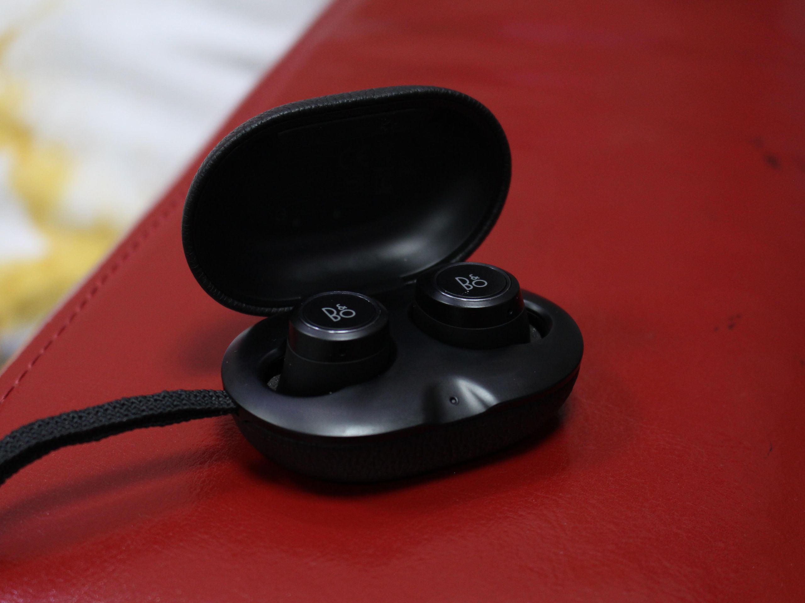 B&O Beoplay E8 wireless earphones review | TechRadar