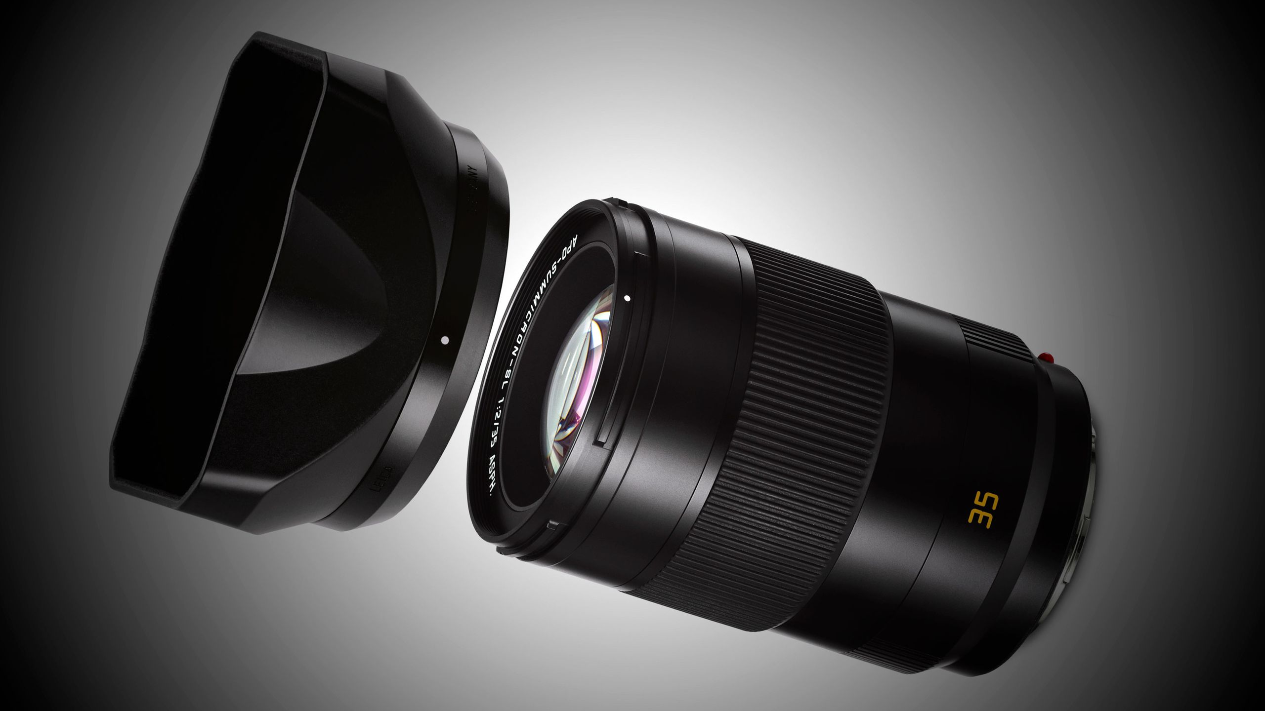 Leica's new APO-Summicron-SL 35mm f/2 ASPH. looks great… but can