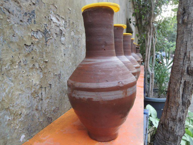 ナイル．com：（54）エジプトの夏を潤す壺 | 毎日新聞