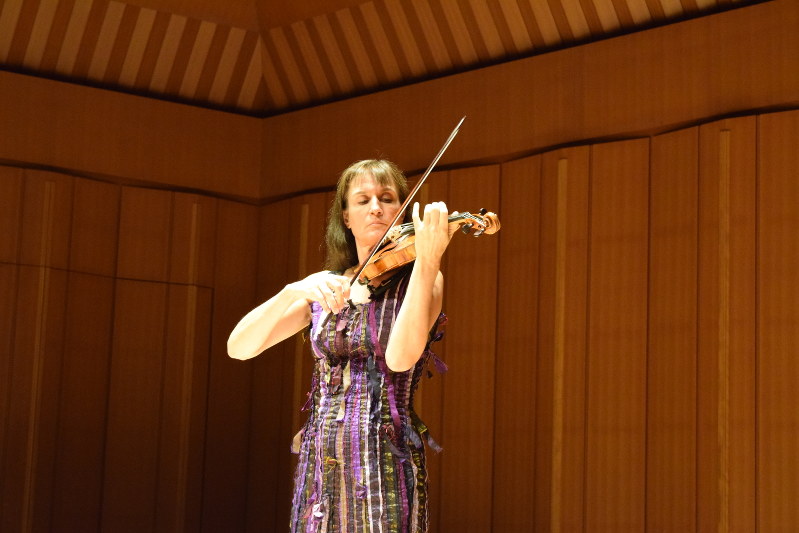 ヴィクトリア・ムローヴァ直筆サイン入り超 大型写真 ロシアのヴィオ