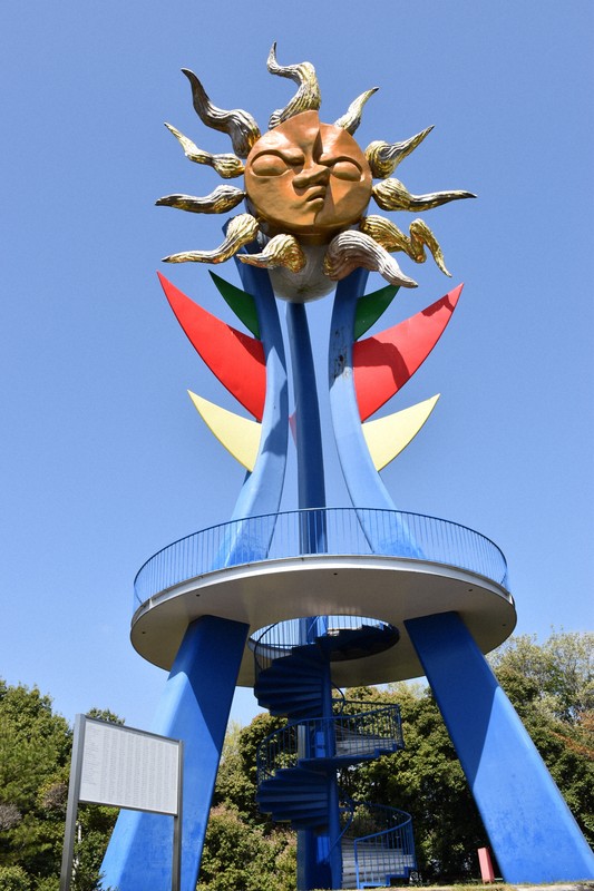 探訪珍スポット：数奇な運命たどった「若い太陽の塔」 大阪万博前に