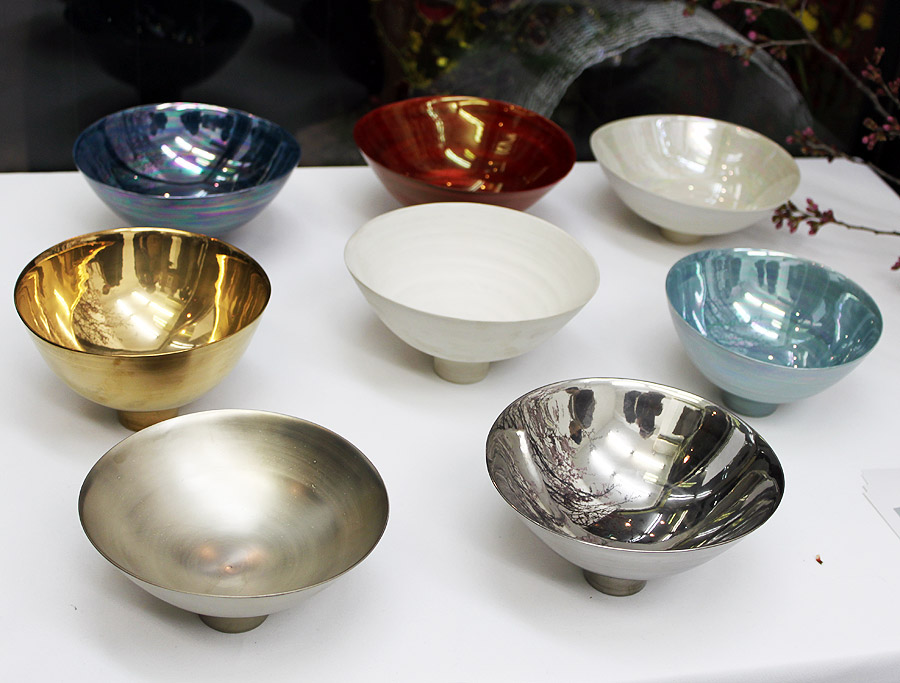 注目の陶芸家、青木良太の個展『小さな贅沢』が銀座で開催されています。