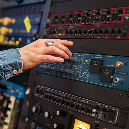 Behringer | Product | 369