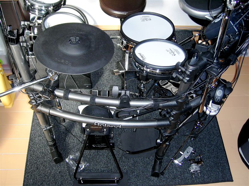 Roland TDM-10 ドラム マット 電子ドラム 防振 振動抑制 Roland TDM-10