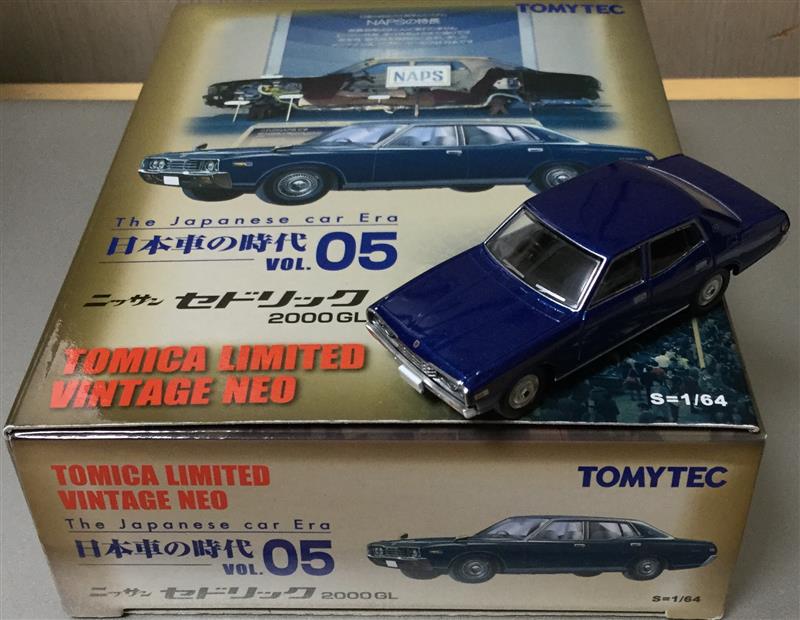 トミカリミテッドヴィンテージ日本車の時代 330セドリックです♪｜てつ