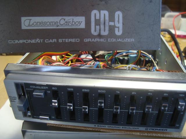 Pioneer CD-9 グラフィックイコライザー Pioneer CD-9 グラフィック