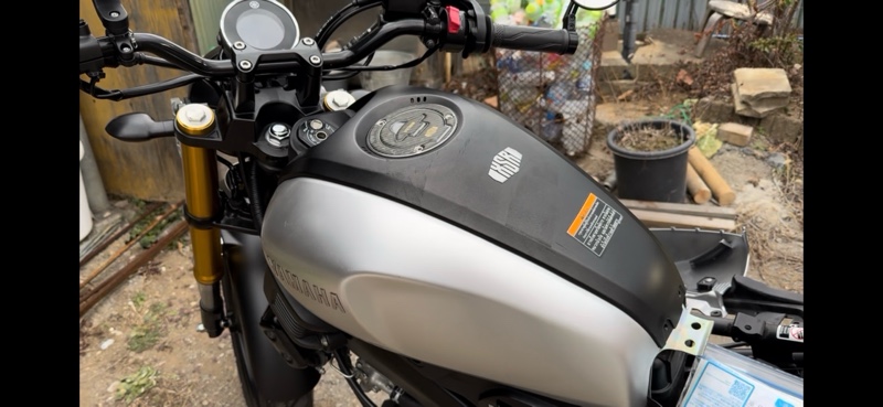 XSR155 タンクカバー左右 イエローエイジング塗装 XSR155 タンクカバー