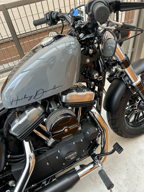 ハーレー スポーツスタータンクカバー S*n様 貴重 SIMON サイモン