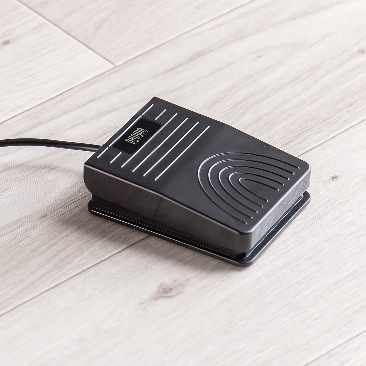 LEAP motion + USB三連フットペダルスイッチ LEAP motion + USB三連