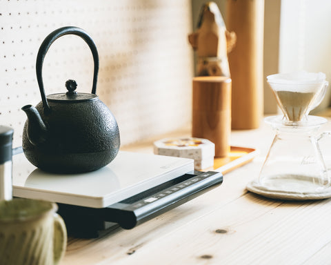 南部鉄瓶紅蓮堂_鉄瓶 月光1.5L 黒 – 東北スタンダードマーケット