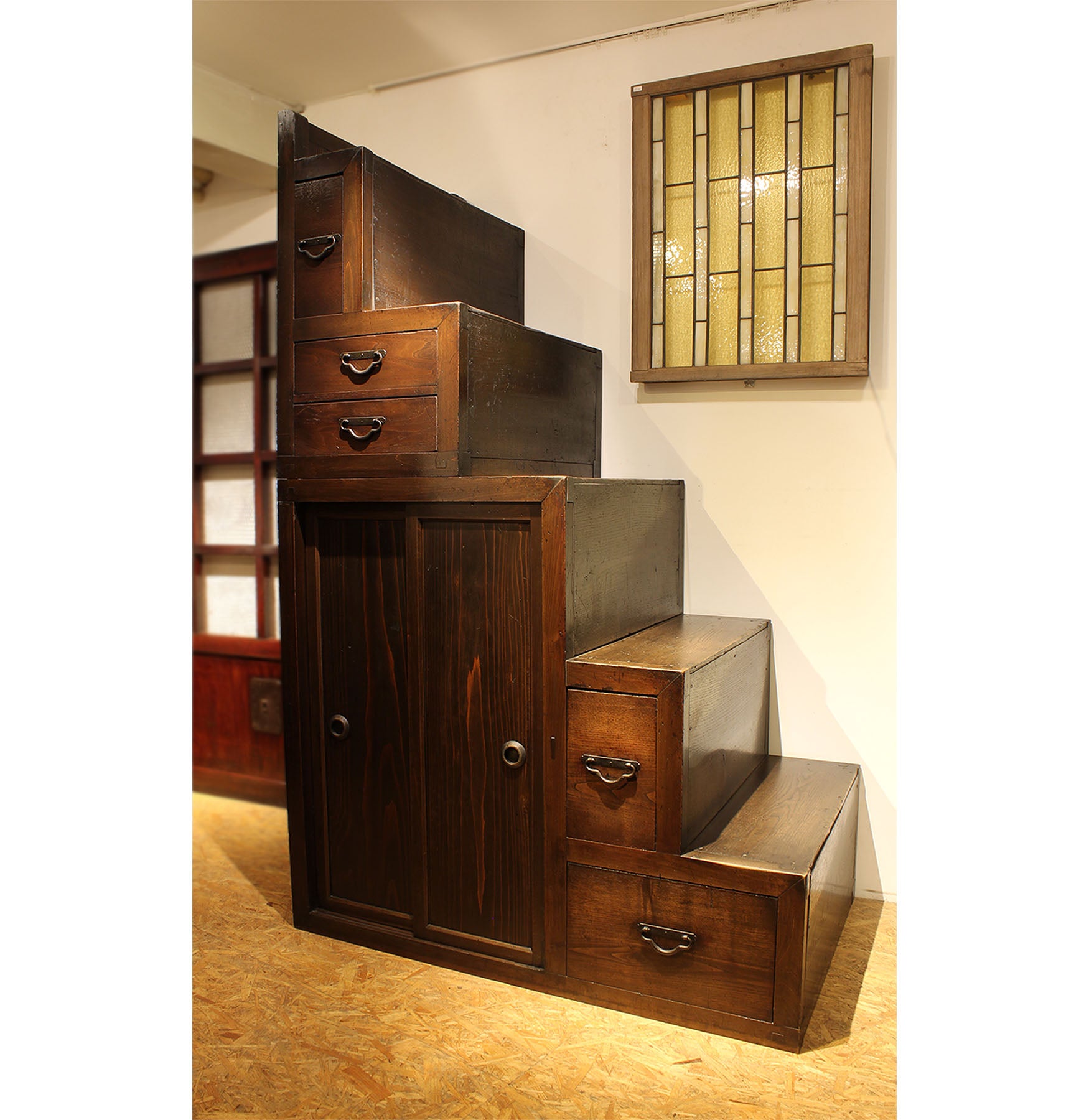 伝統的な日本の木製箪笥 21421013001_6.jpg