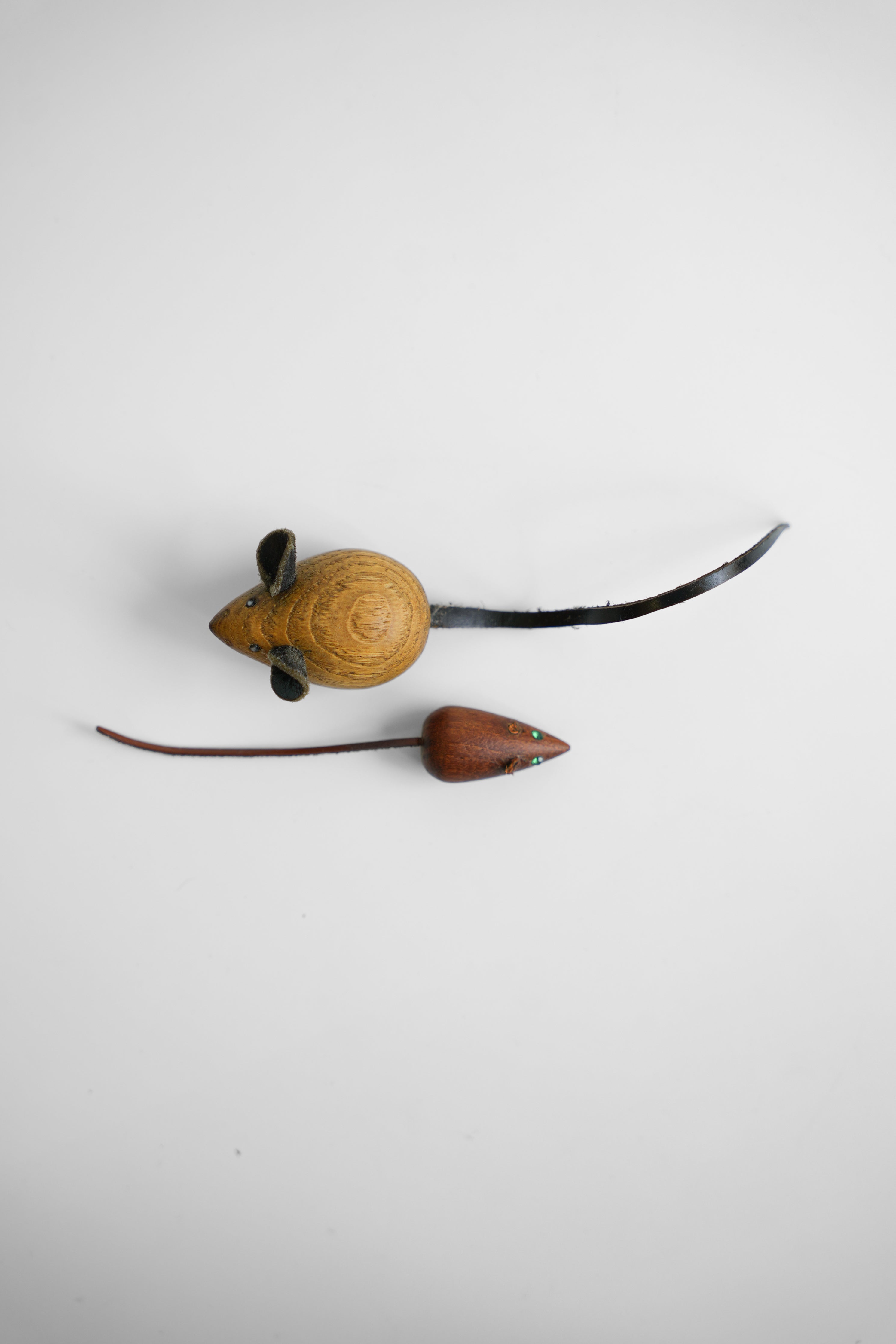 デンマークヴィンテージ 小さなネズミのオブジェ 木製 北欧インテリア