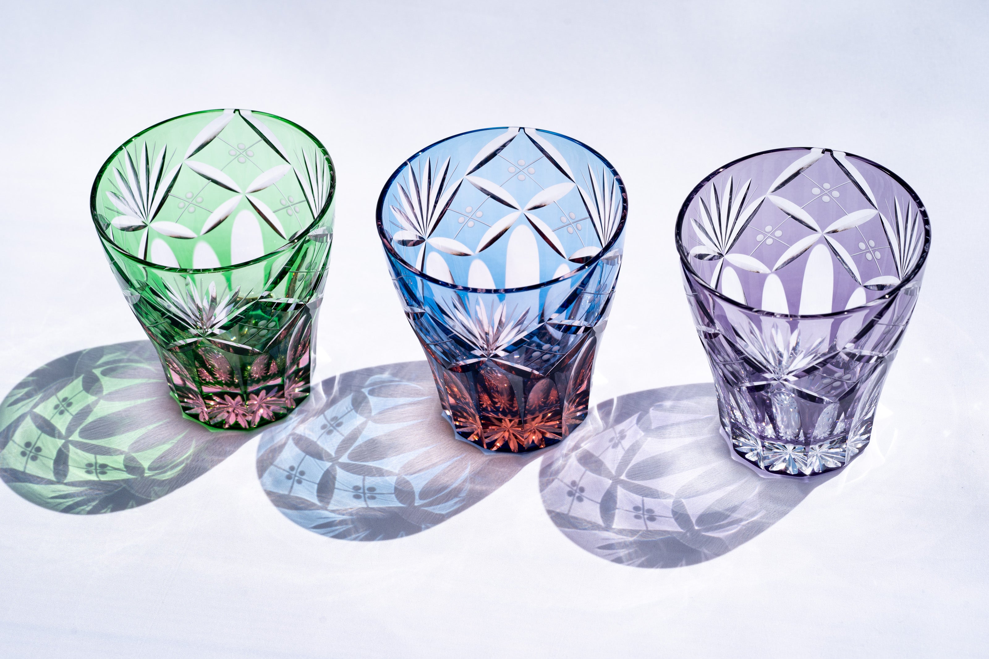 彩釉七宝笹民謡傘形皿 彩釉七宝笹民謡傘形皿