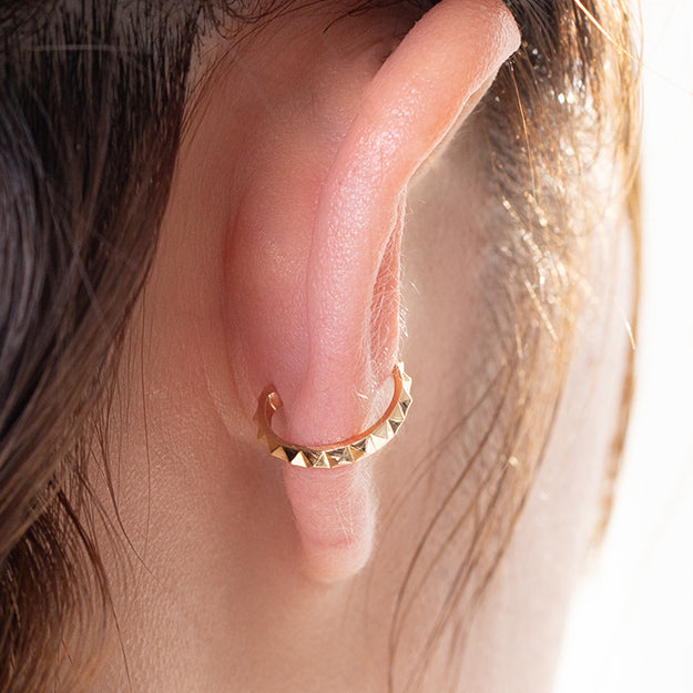 K18/Pt「ボルキエ」イヤーカフ｜【オレフィーチェ】Orefice