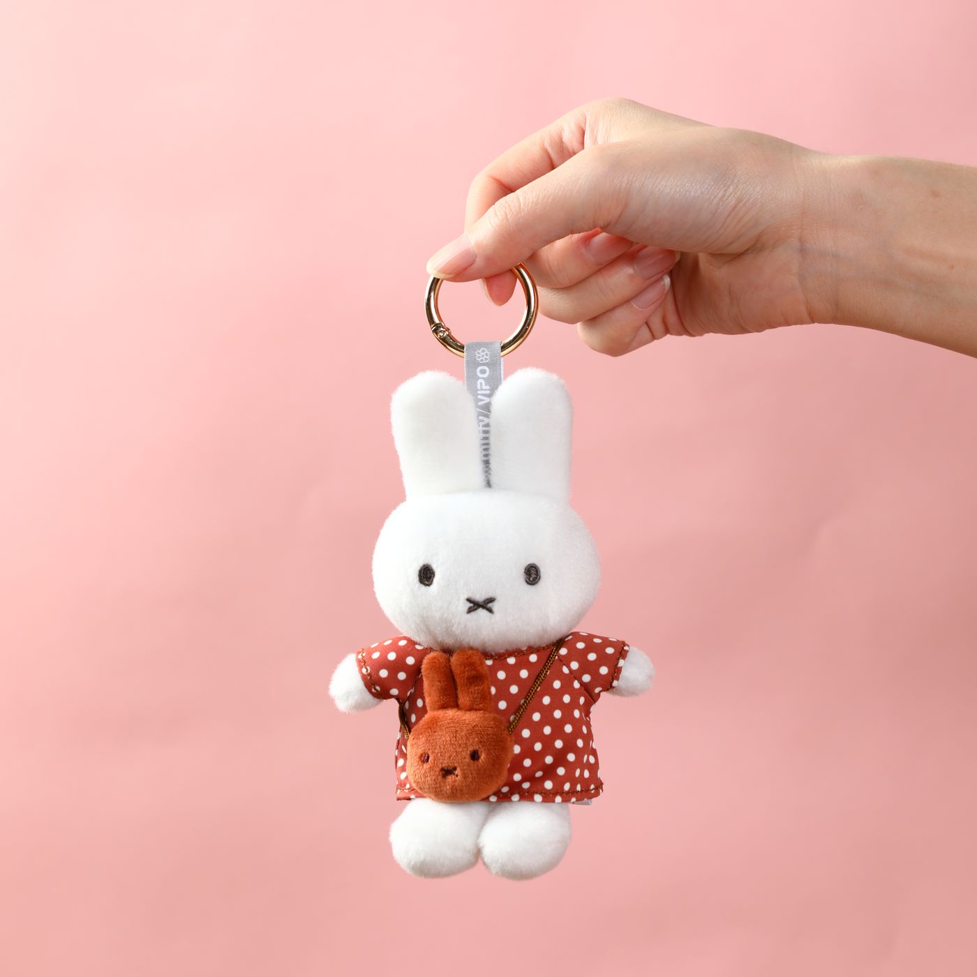 香港 VIPO ミッフィー 着せ替え ふわふわキーホルダー ブラインド