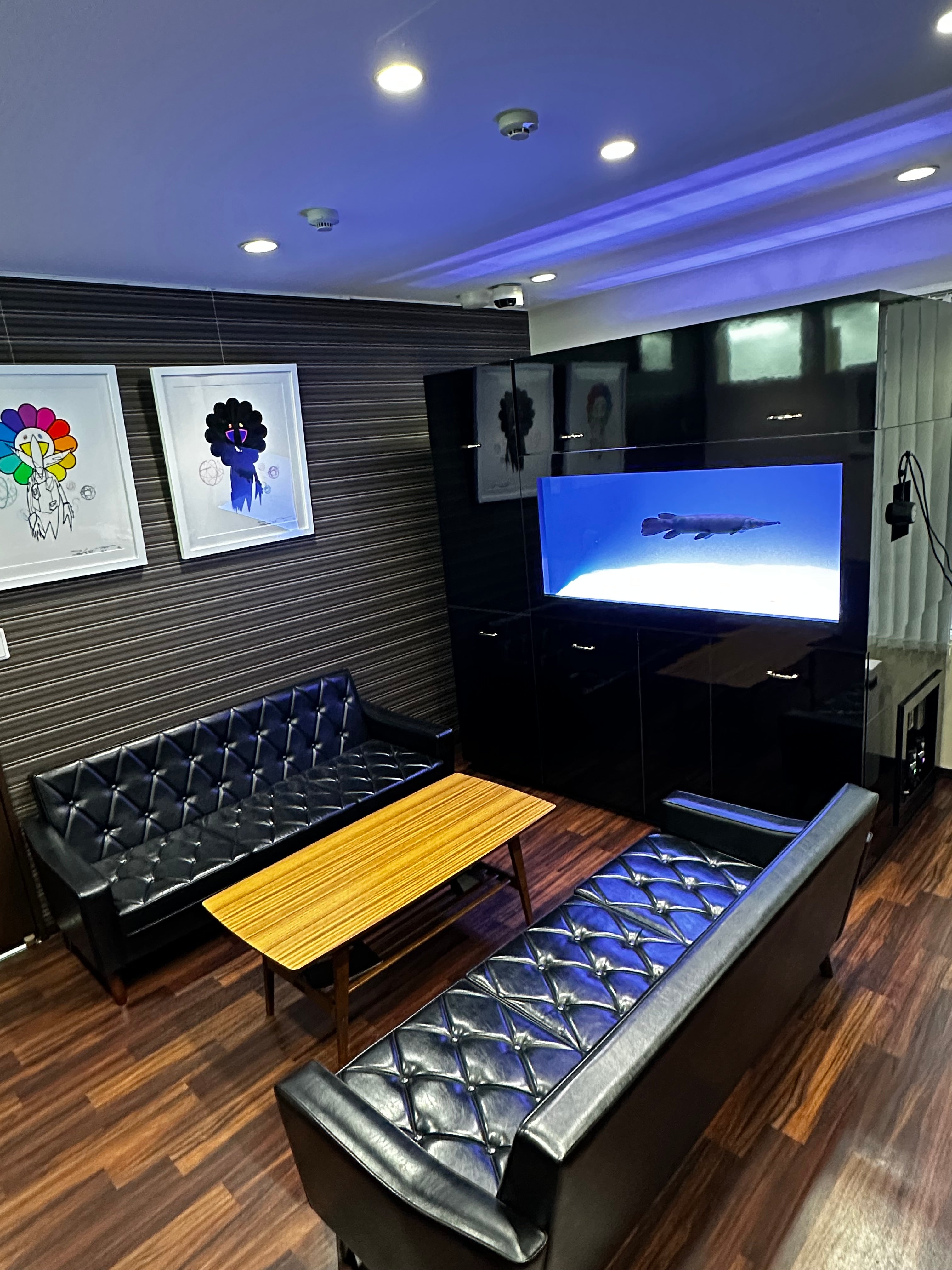 永久保存版】オーダーメイド水槽台の選び方｜水槽台に使える家具との