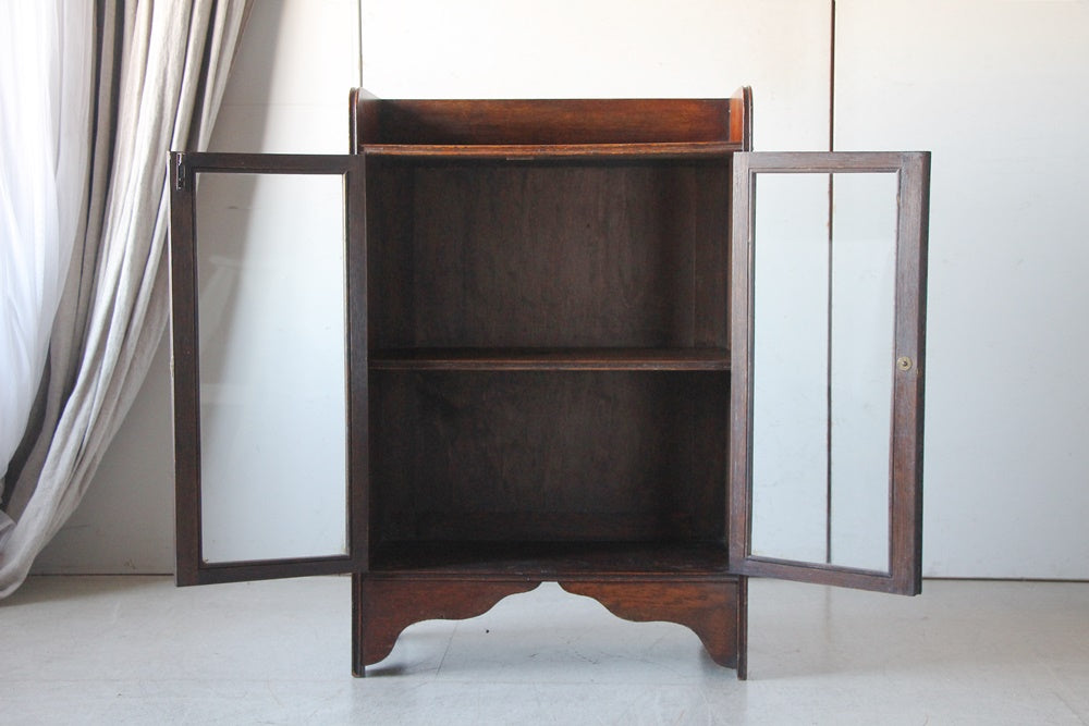 1920年代オーク材小さめサイズ（高さ88.5cm）ブックケース（本棚