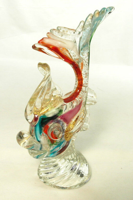 イタリアのヴェネチア製 ベネチアングラスの伝統を作り上げてきた職人