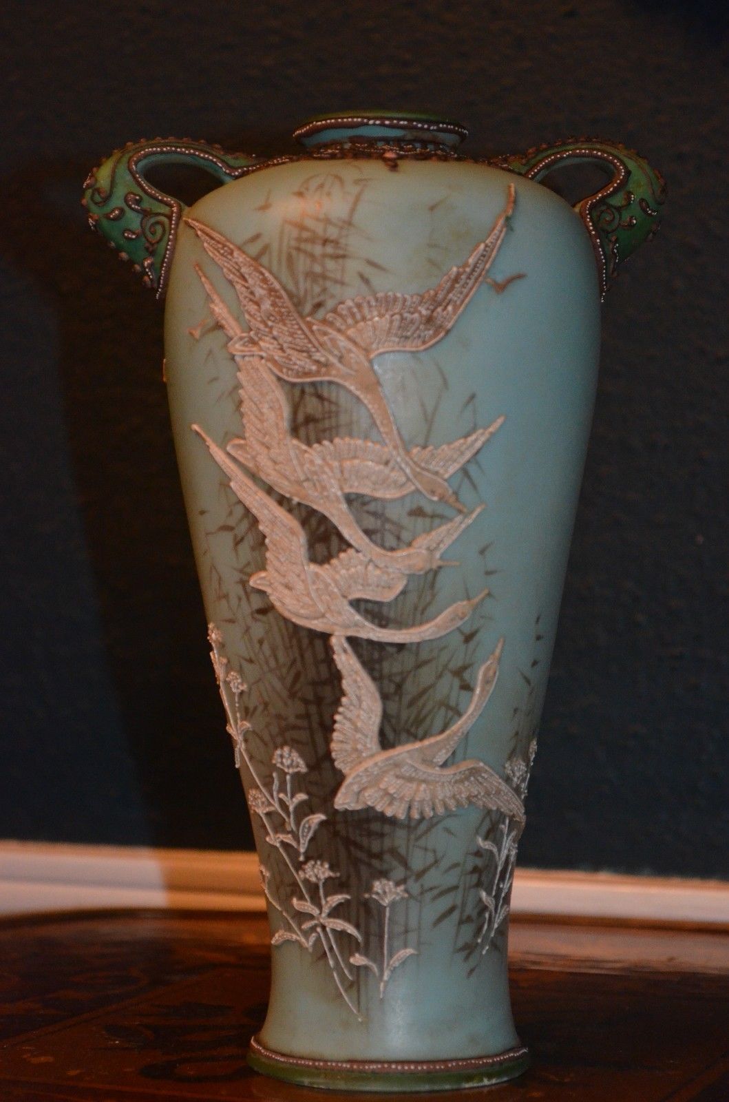 骨董品 トップ エナメル装飾の金属花瓶セット 5点 エナメル装飾の金属