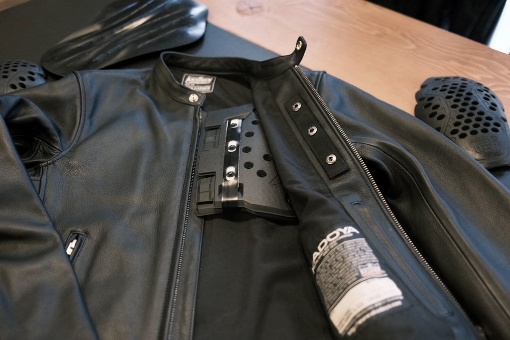 厚手のライダースジャケットをご紹介