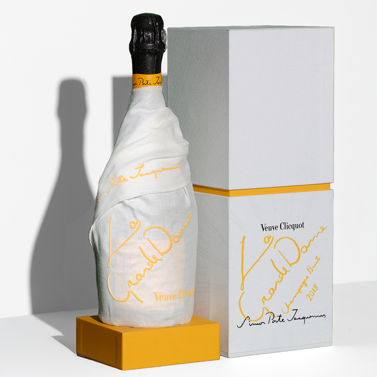 1988 Veuve Clicquot 'La Grande Dame' Brut 750mL | Wally's Wine