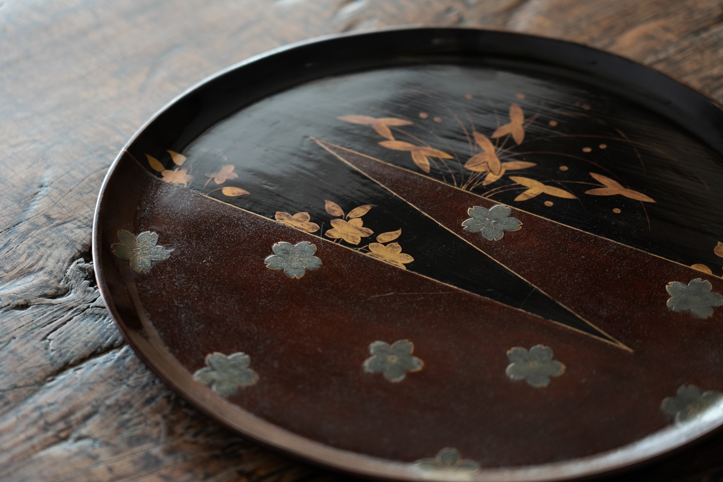 八寸盆 桜流水文蒔絵