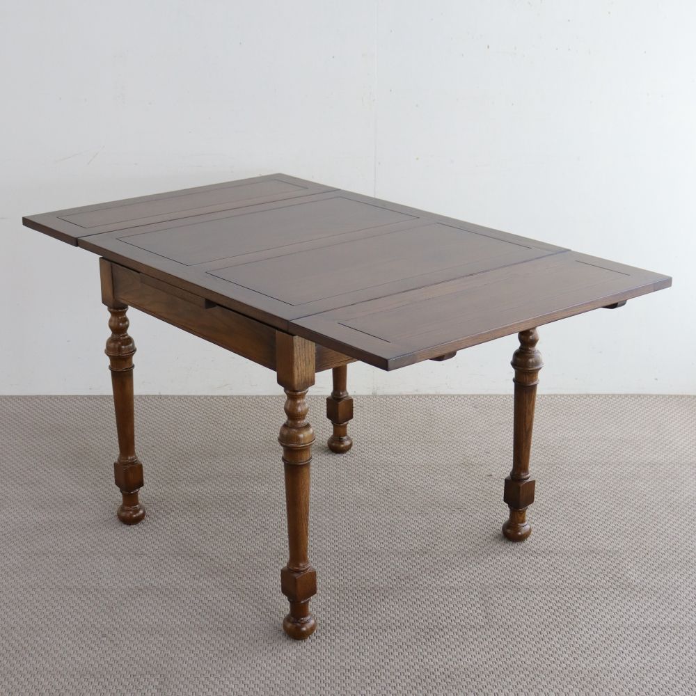 足下までドラマチック♪ アンティーク調ドローリーフテーブル MC2