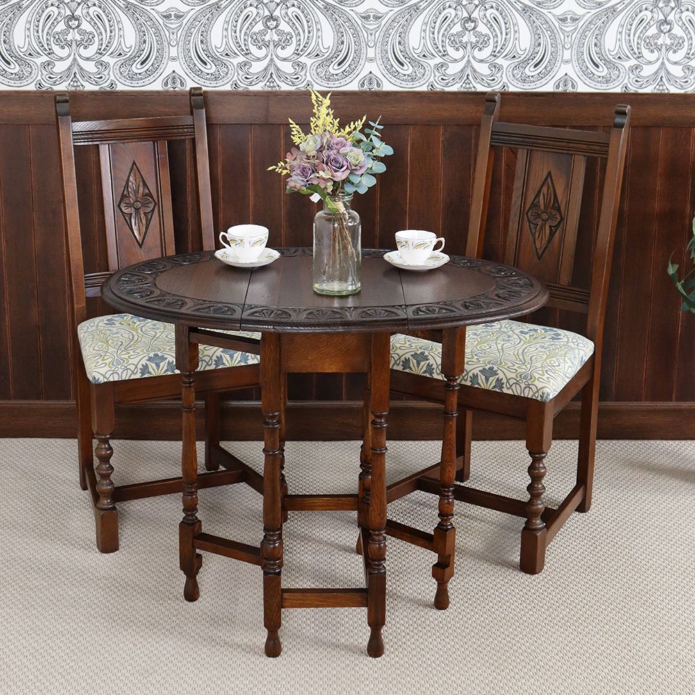 縁取りの装飾はルネット♪ ゲートレッグテーブル VC108-162