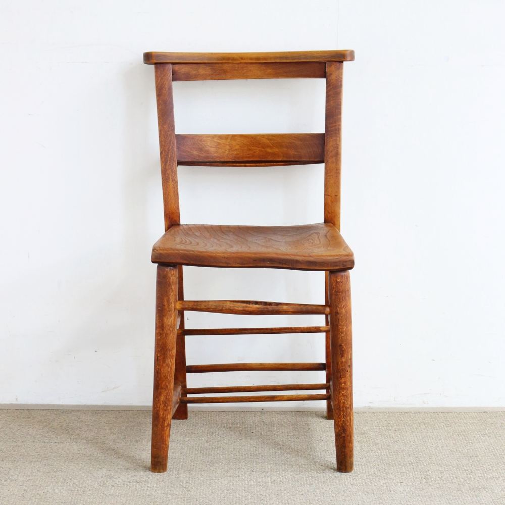 穏やかな時間を過ごす椅子♪ チャペルチェア VC103-309004