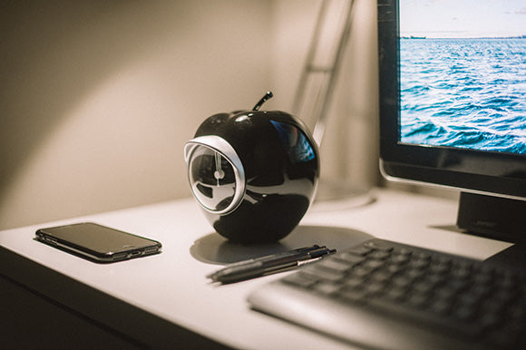 UNDERCOVER GILAPPLE CLOCK BLACK 時計 黒 インテリア時計 UNDERCOVER