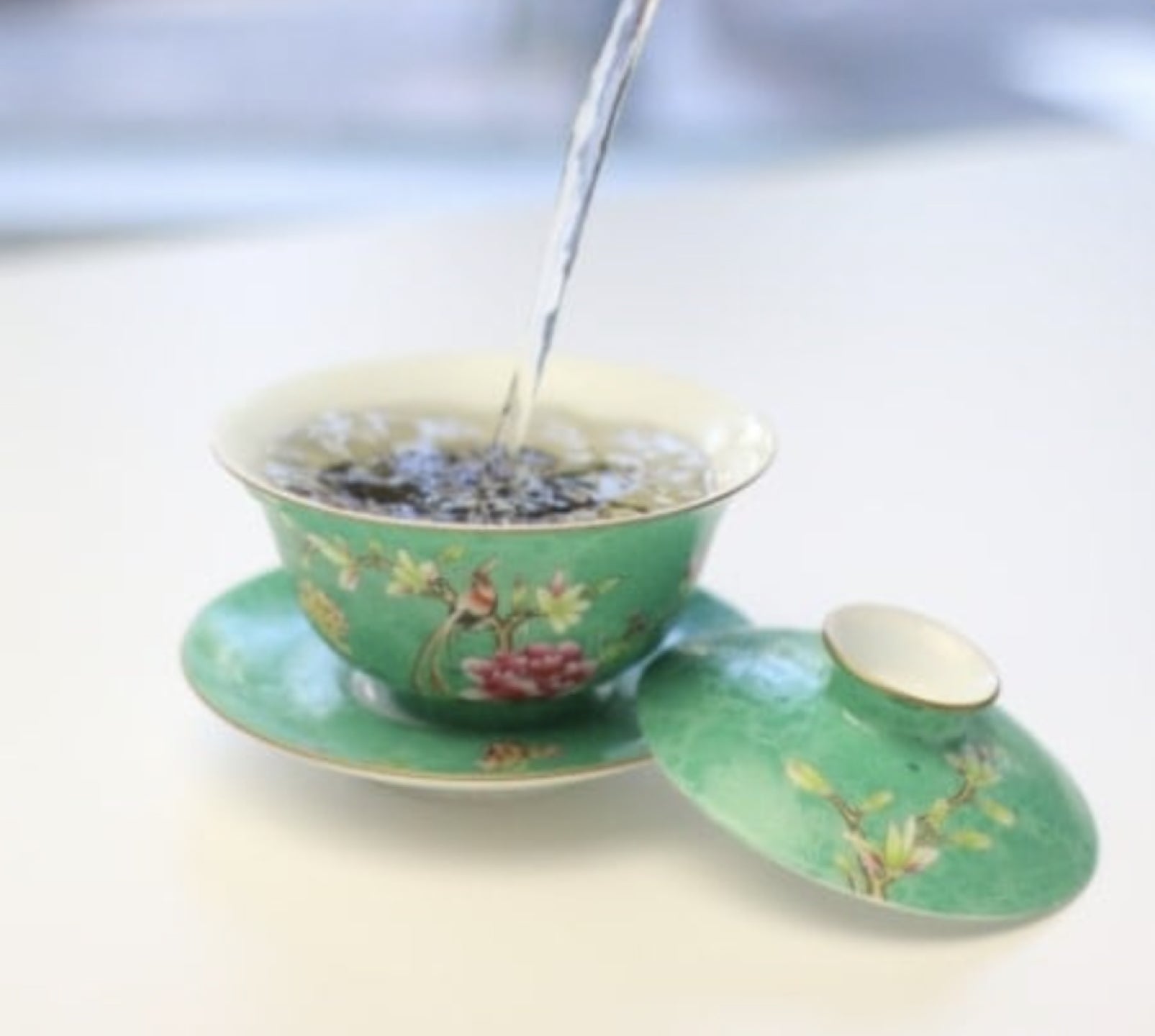 新品】景徳鎮七丞堂陶磁青花釉里紅双獅滾?球