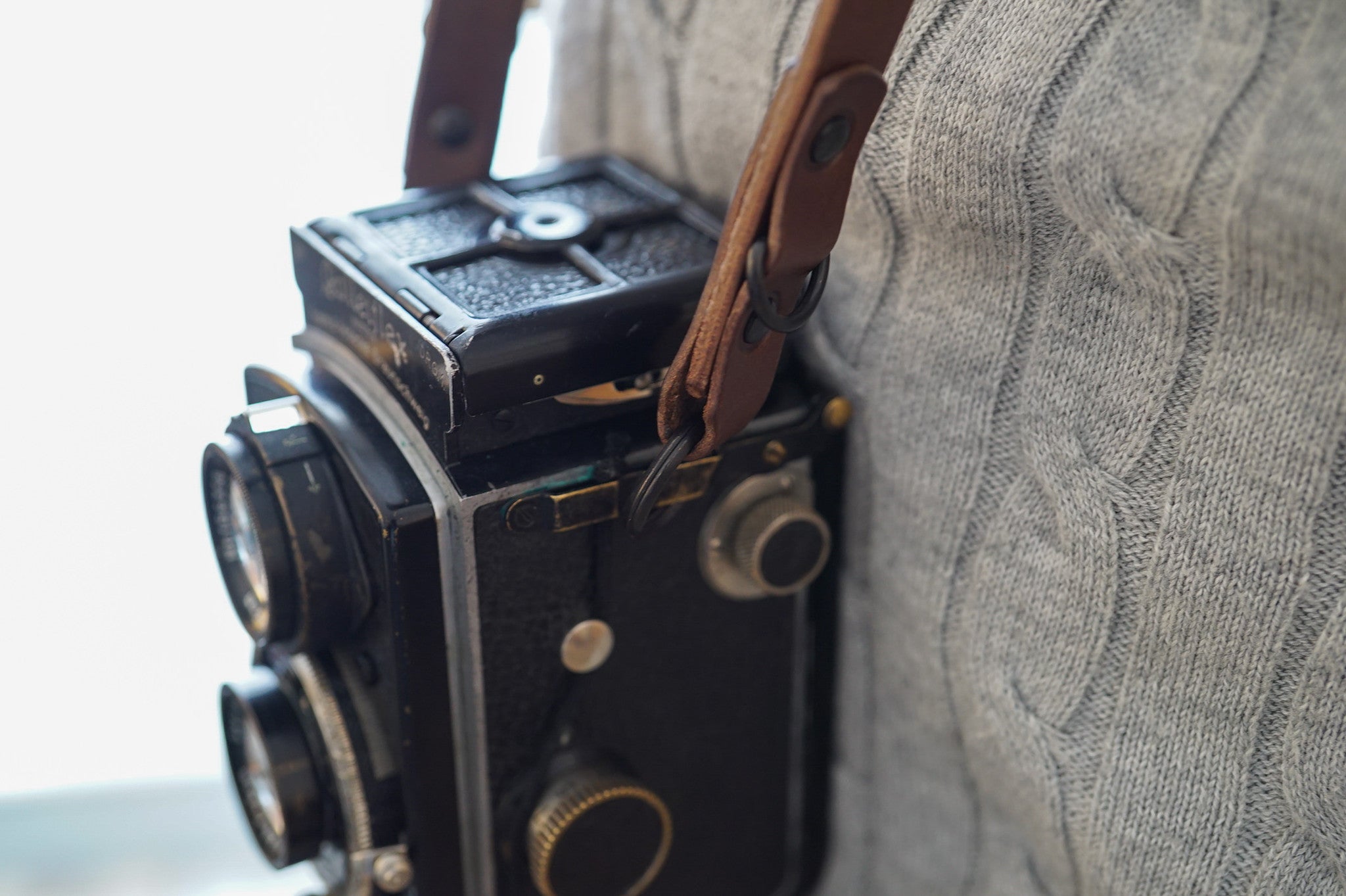 二眼レフカメラ Rolleiflex に合うストラップは？ – Doppietta-Tokyo