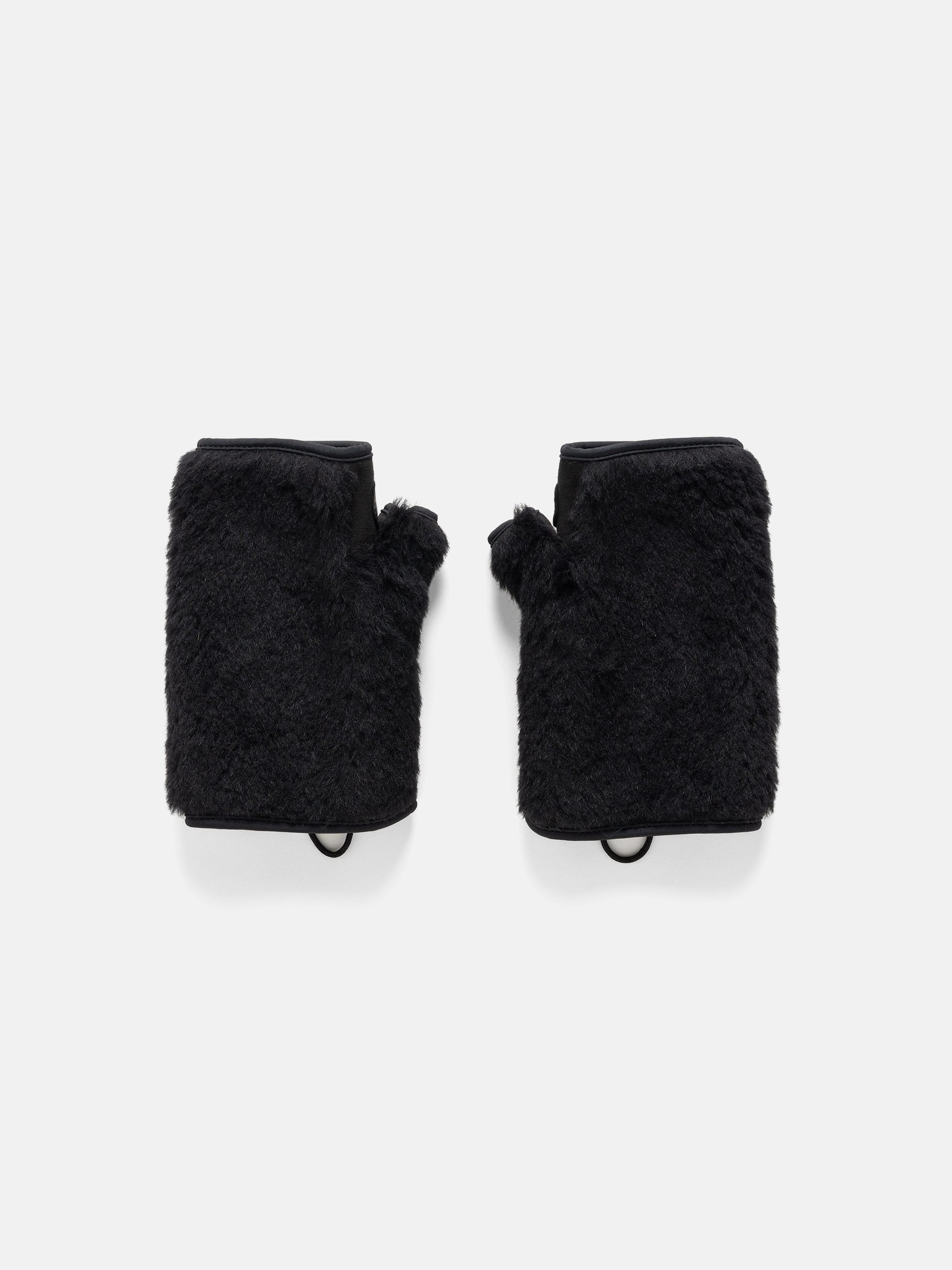 Unlikely-Bear-Hand-Glove-Black