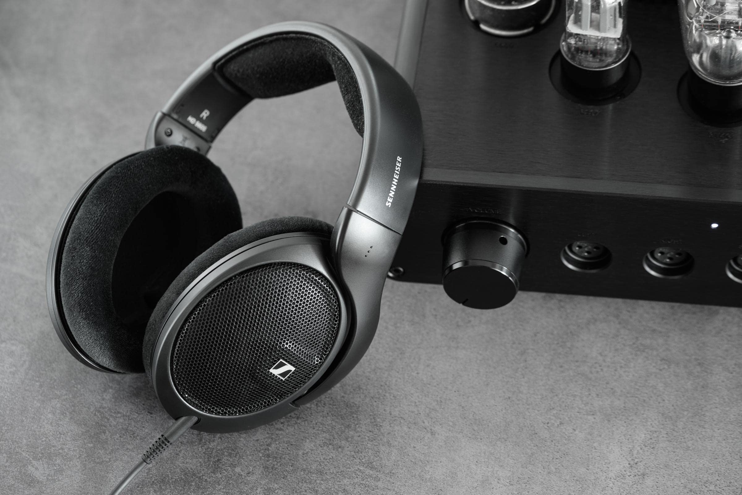 Sennheiser HD 560S Open-Back Reference Headphones | Audio46