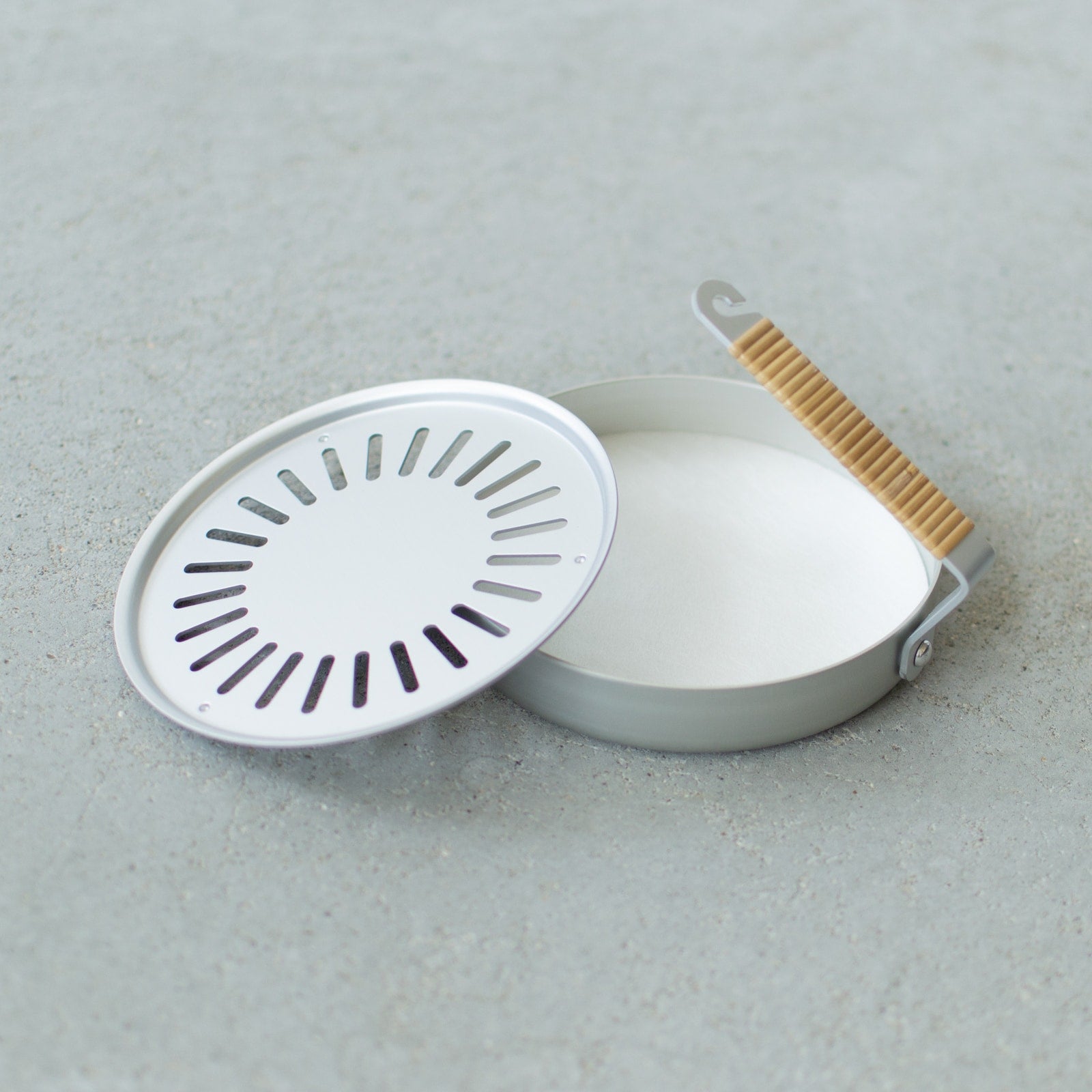 香遣（かやり/蚊取線香ホルダー） — ANTRY USE ONLY GENUINE