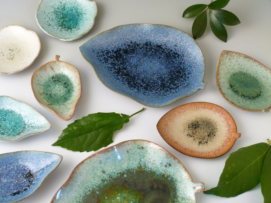 銀河釉 玉峰窯 まるで夜空のような焼きもの – By Emotion