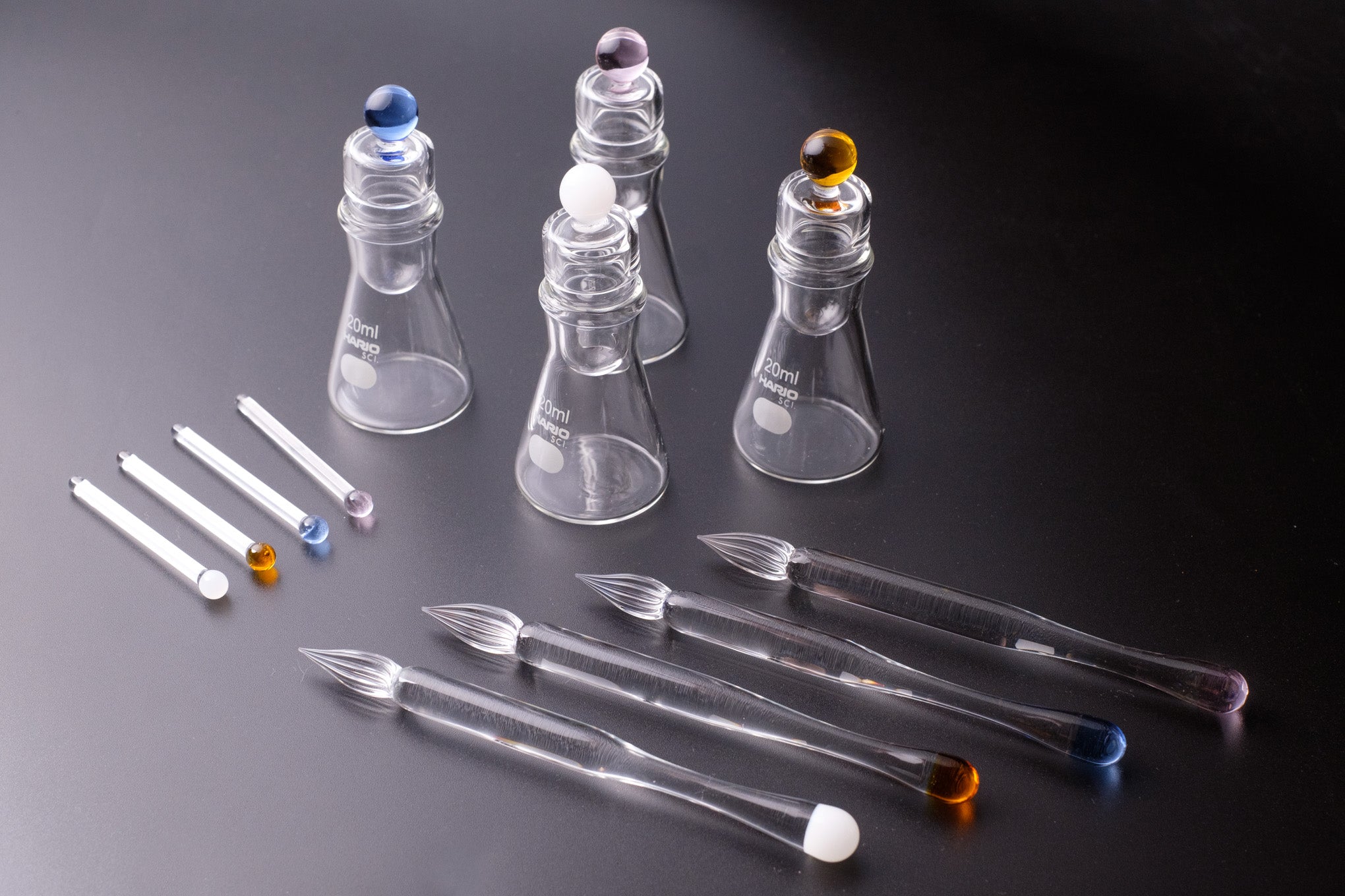 金曜日の文具（第41回／HARIOのインクポットBOUQUET＆ガラスペン