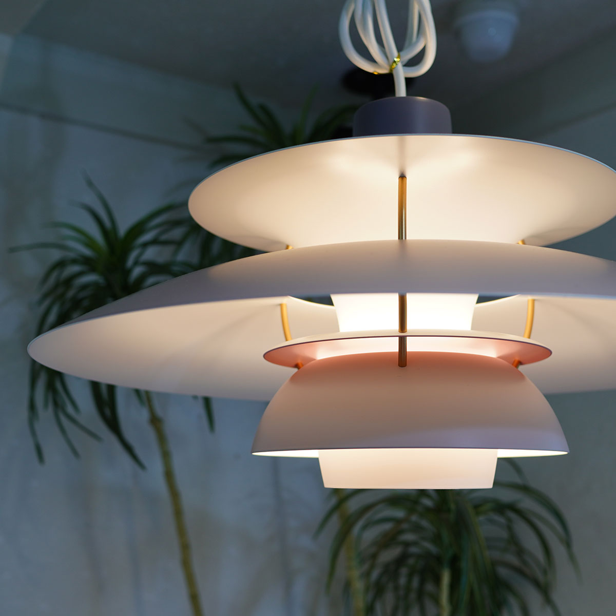 ルイスポールセン / Louis Poulsen PH5 パープル×ピンク ポール