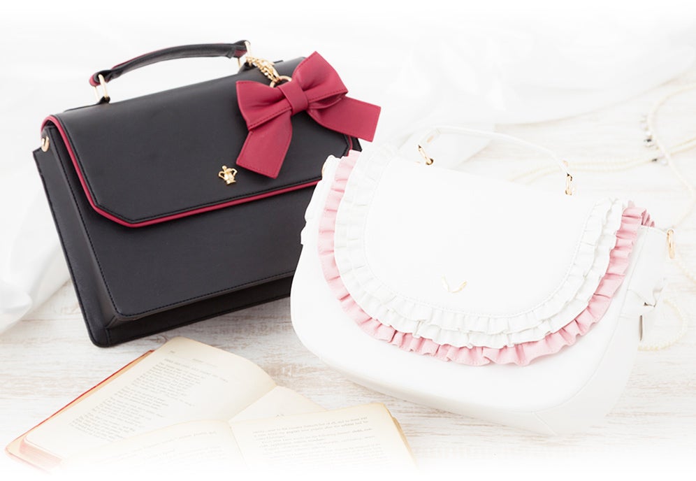 魔法少女まどか☆マギカ』のコラボバッグはまどか・ほむらモデル 魔法