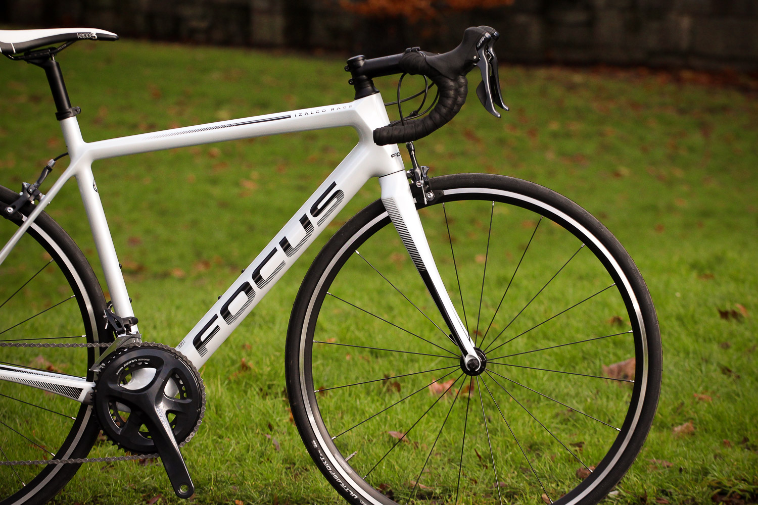 Focus Izalco Race Carbon Sora - Cycling News | Bike Reviews | road.cc