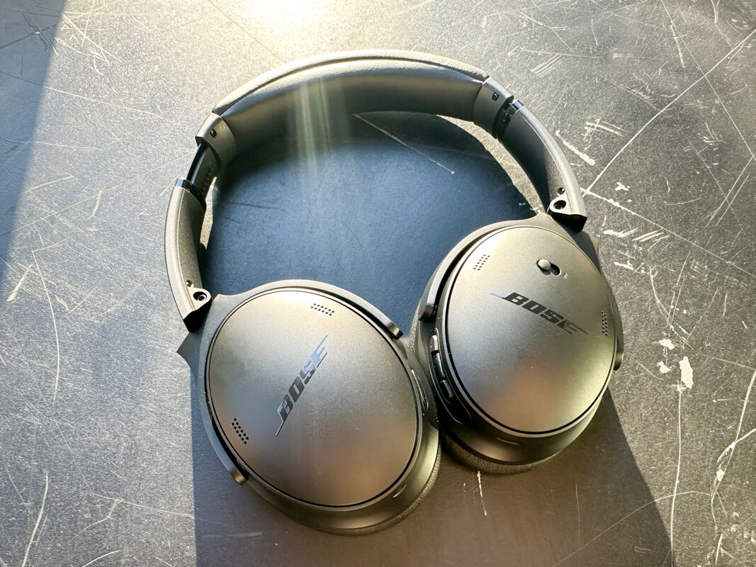 Bose QuietComfort Headphonesをレビュー！快適なフィット感と高音質で