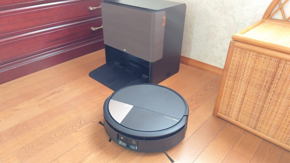 Roomba(ルンバ) Max 705 Combo ロボット + AutoWash 充電ステーション