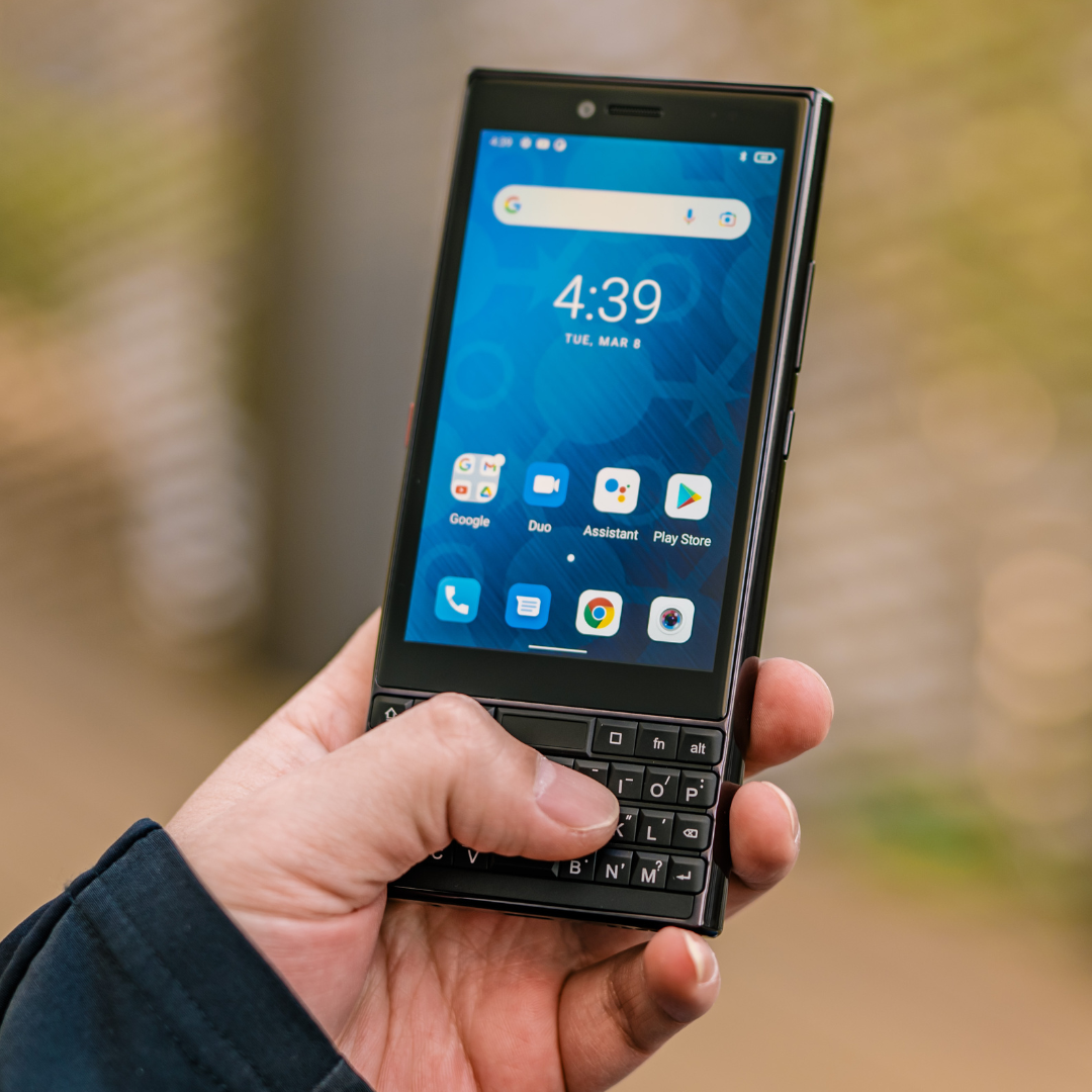 Unihertz Titan Slim review- A Blackberry reborn? - What Gadget