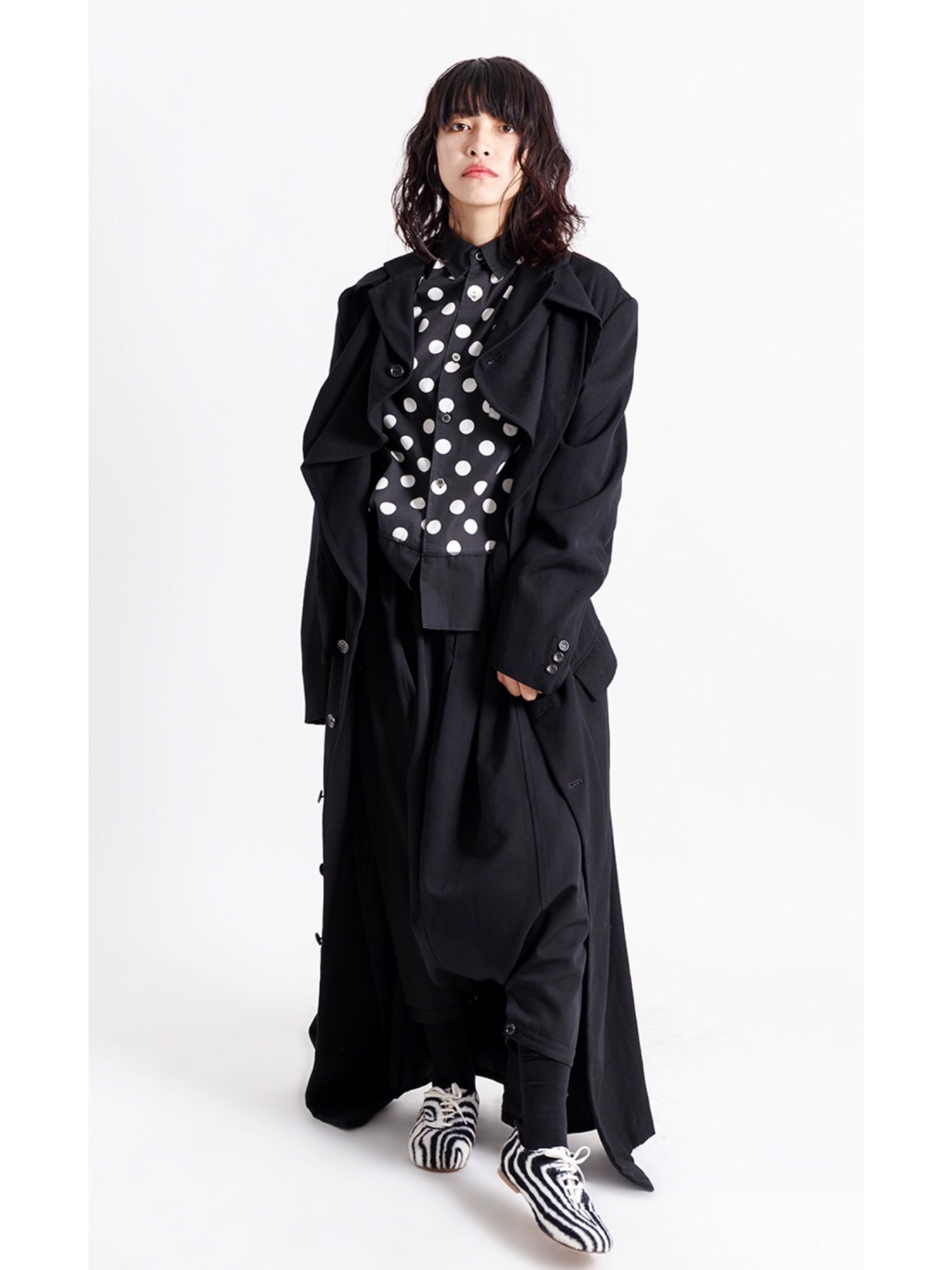 COMME des GARCONSのアイテムを使った「ペンギンパンツ」の人気